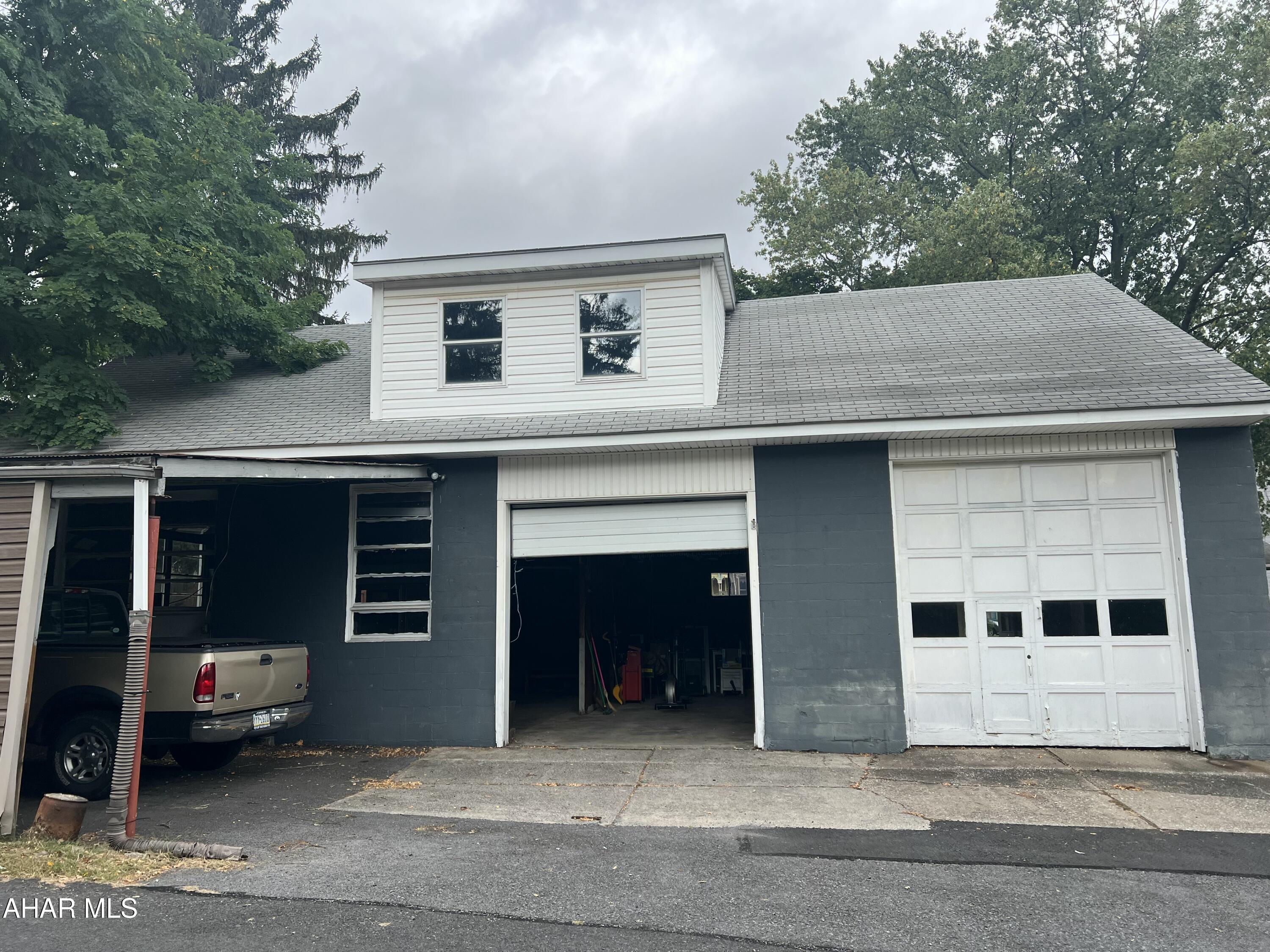 Hollidaysburg - Residential