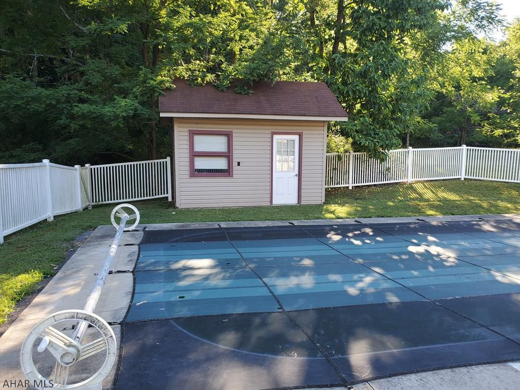 Sinking Valley - Residential