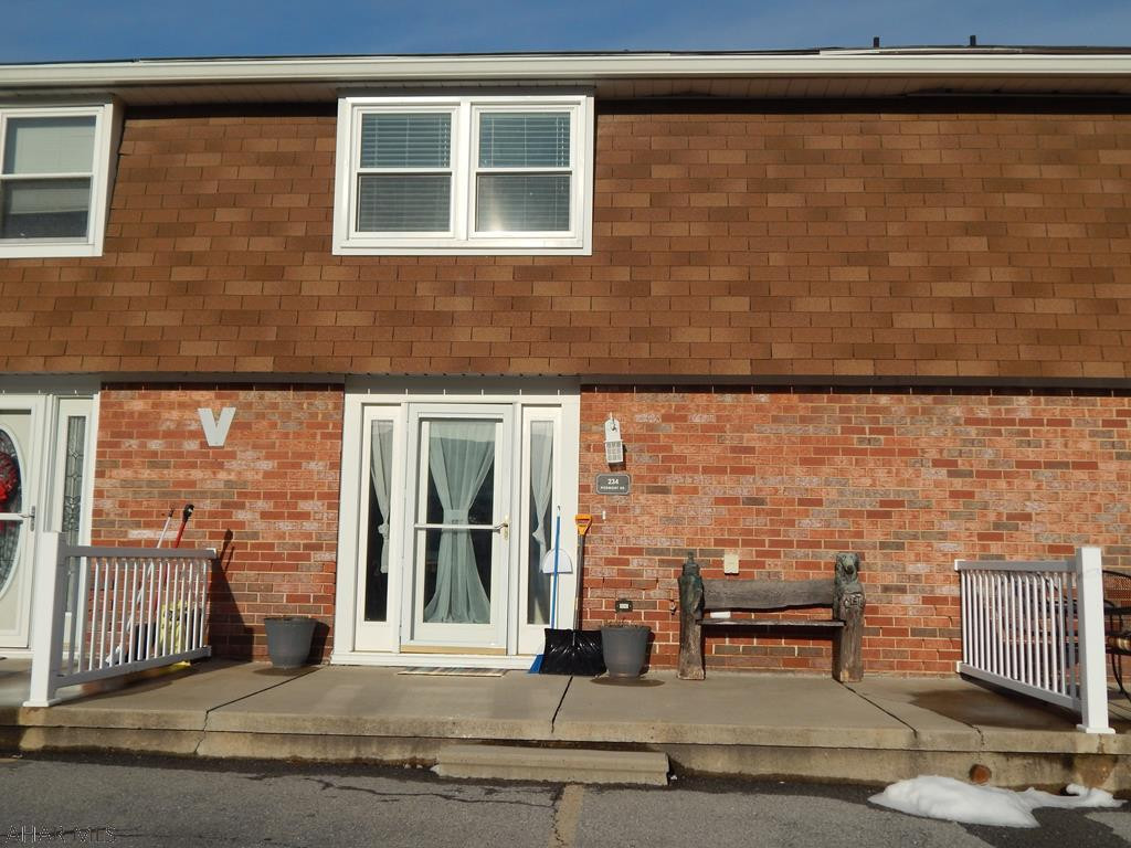 Maple Hollow - Residential