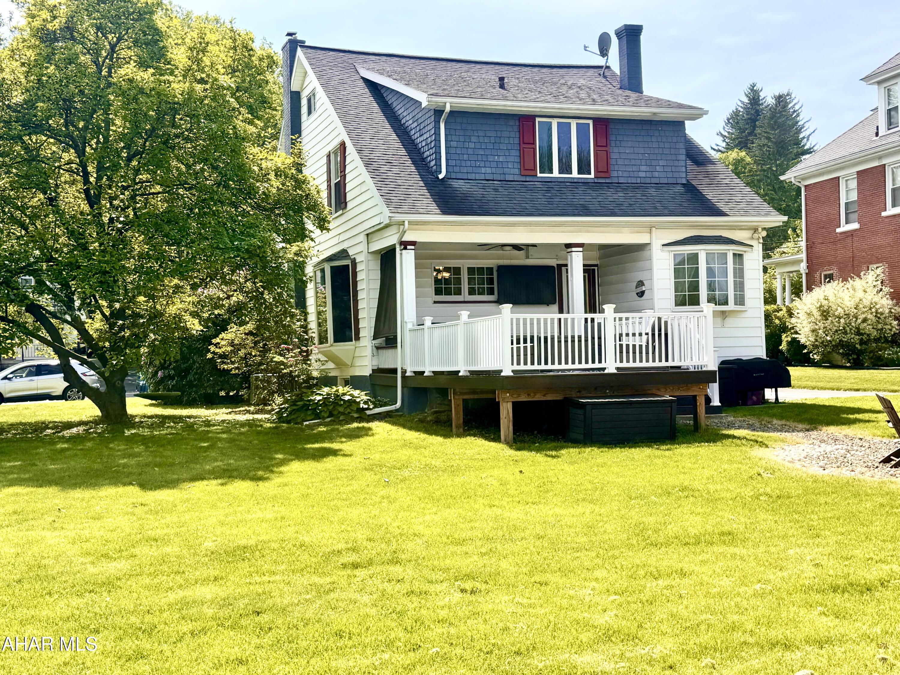 Llyswen - Residential