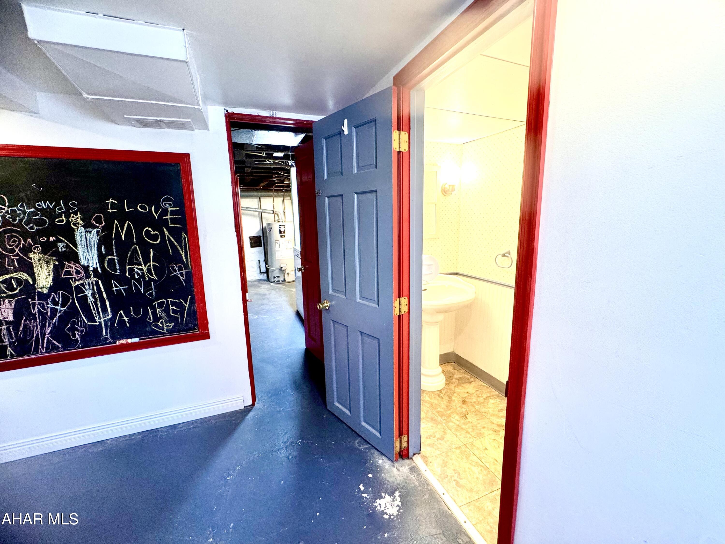 Llyswen - Residential