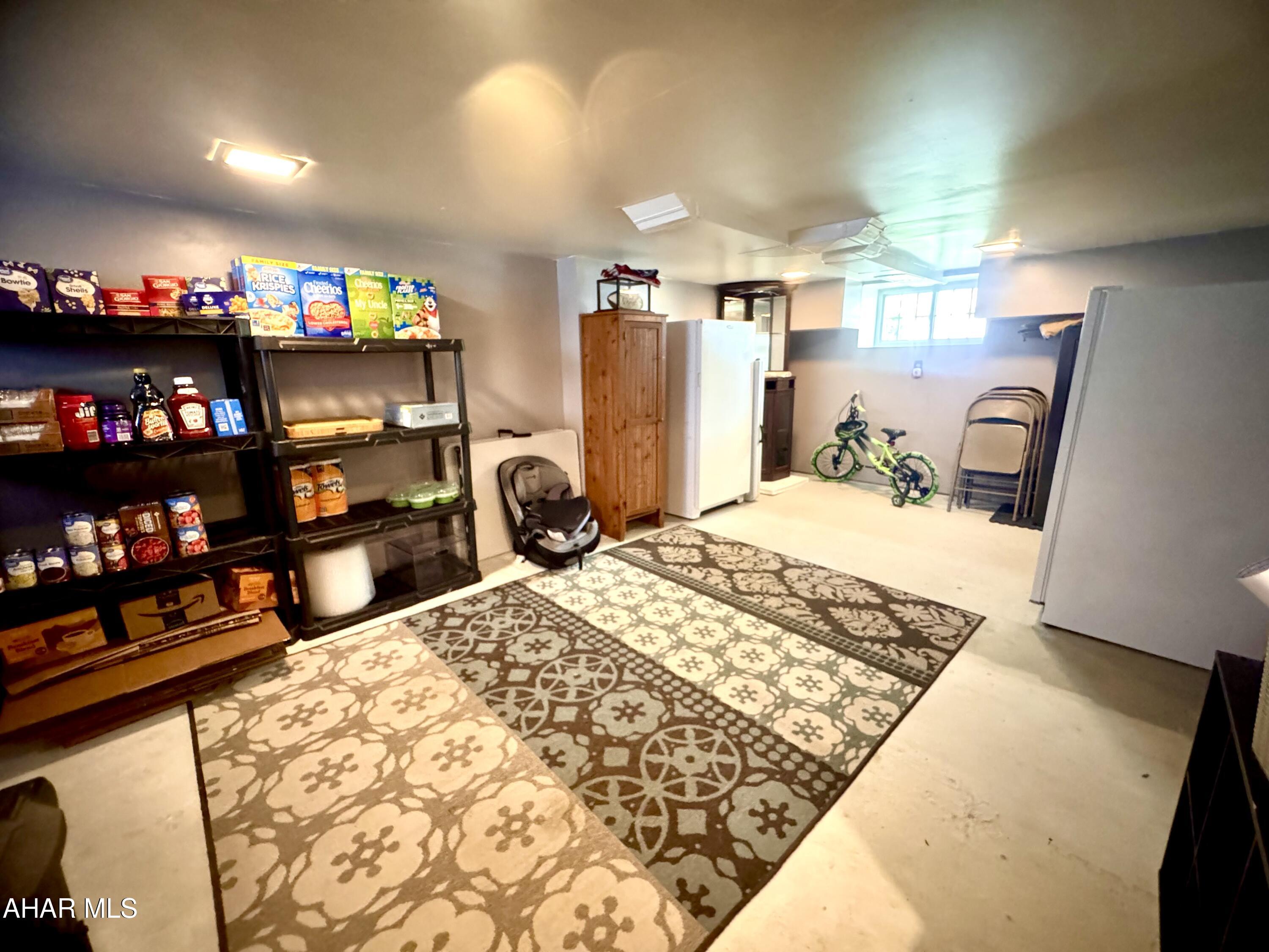 Llyswen - Residential