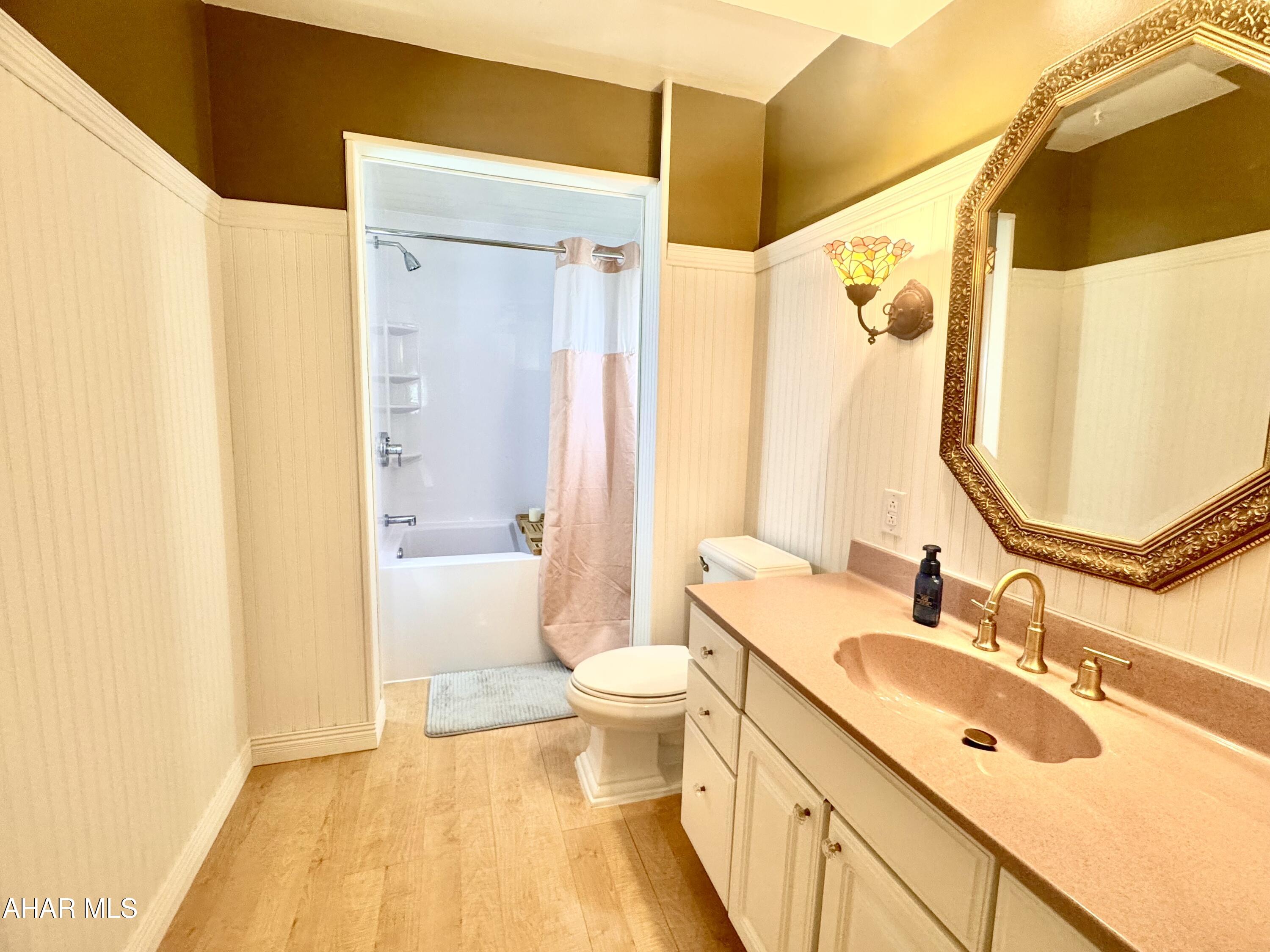 Llyswen - Residential