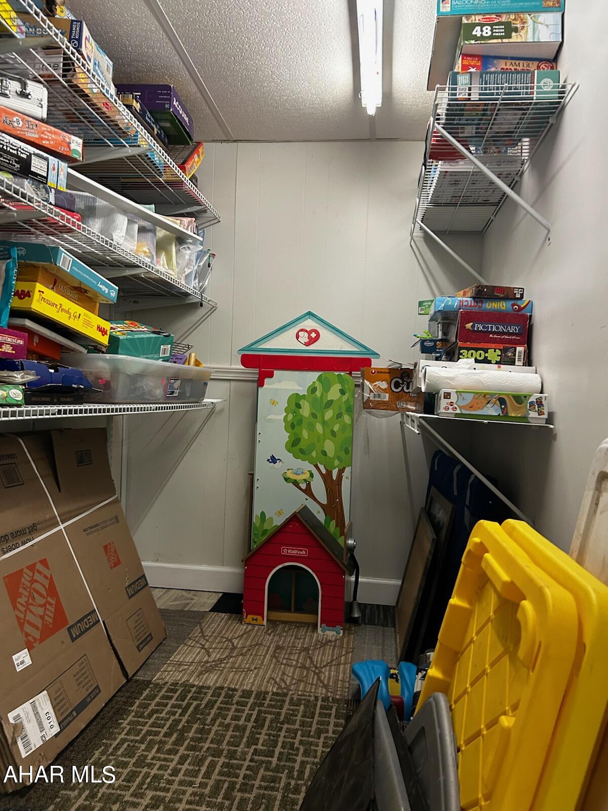 Juniata - Residential