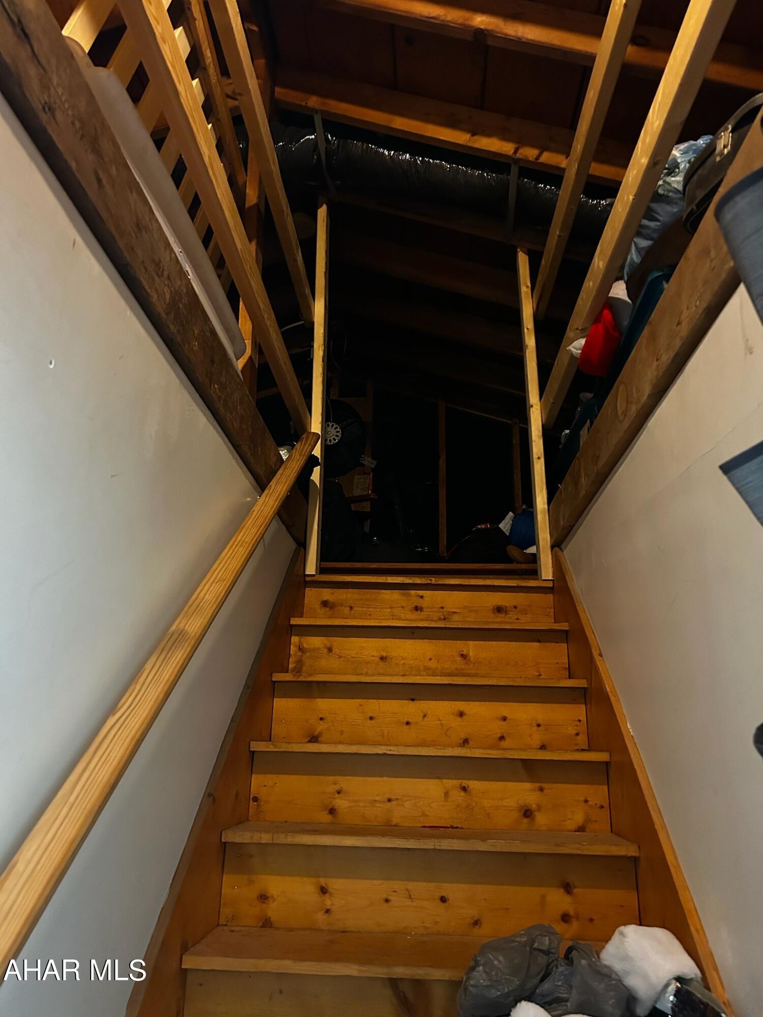 Juniata - Residential