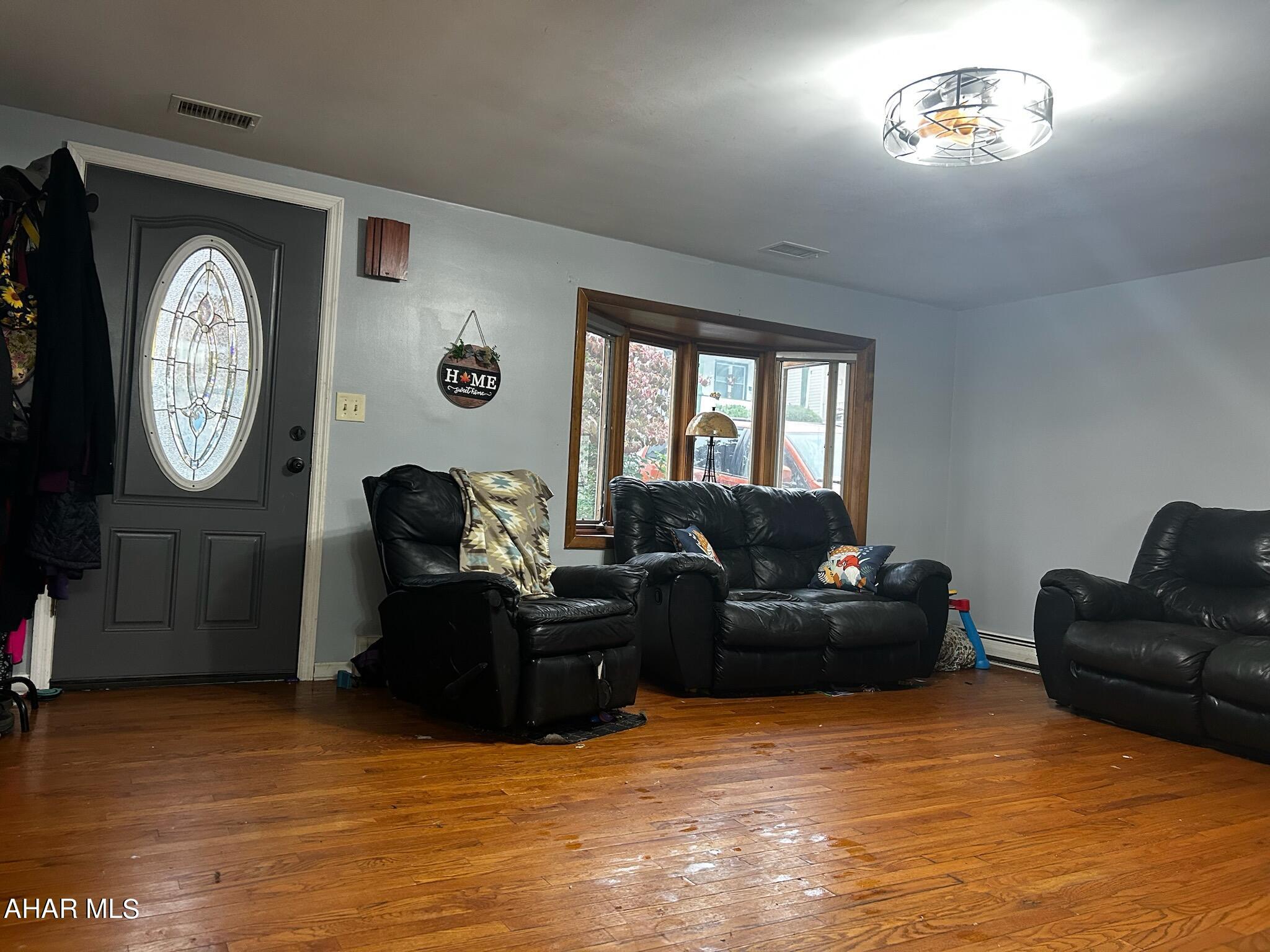 Juniata - Residential