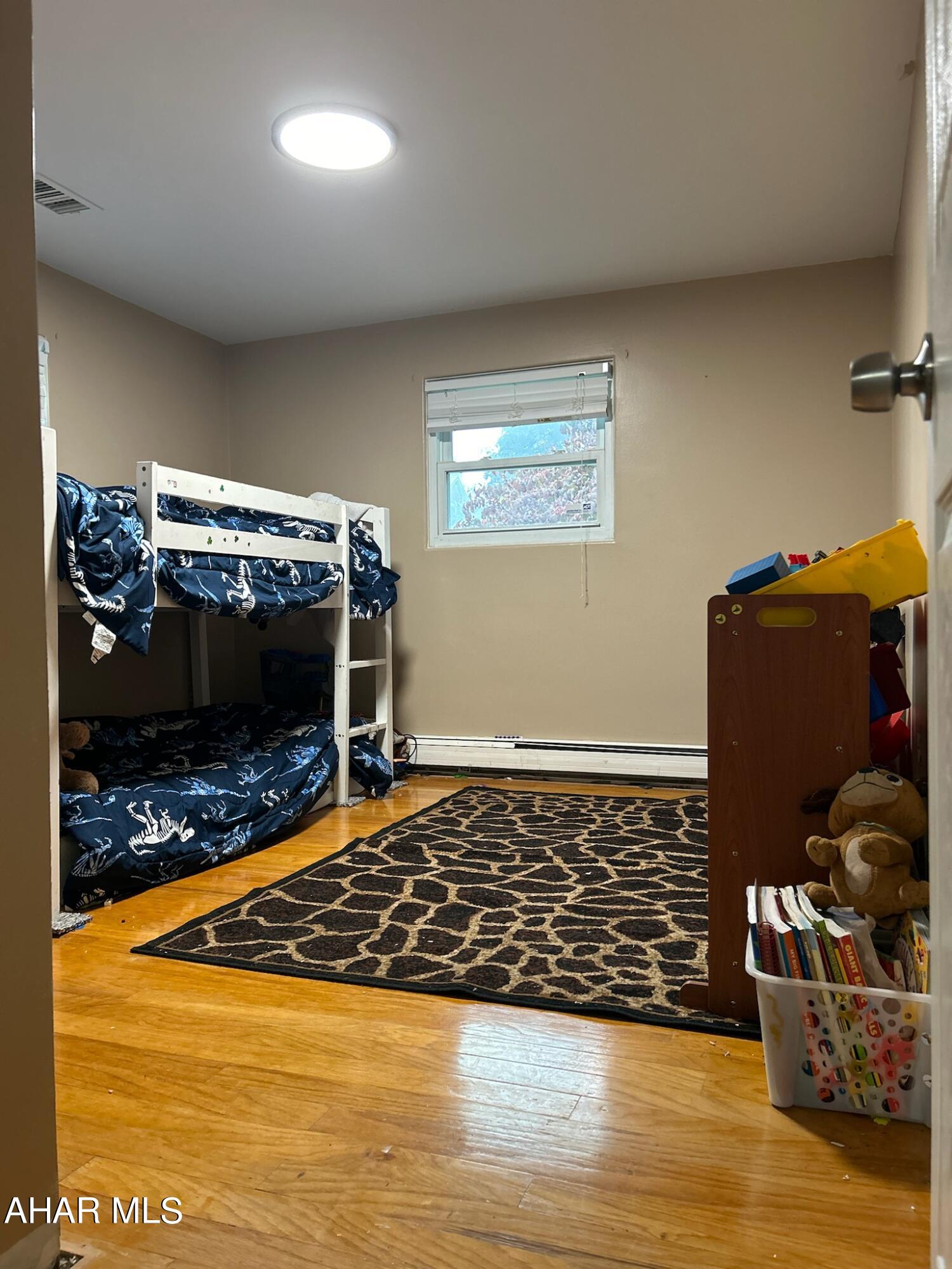 Juniata - Residential