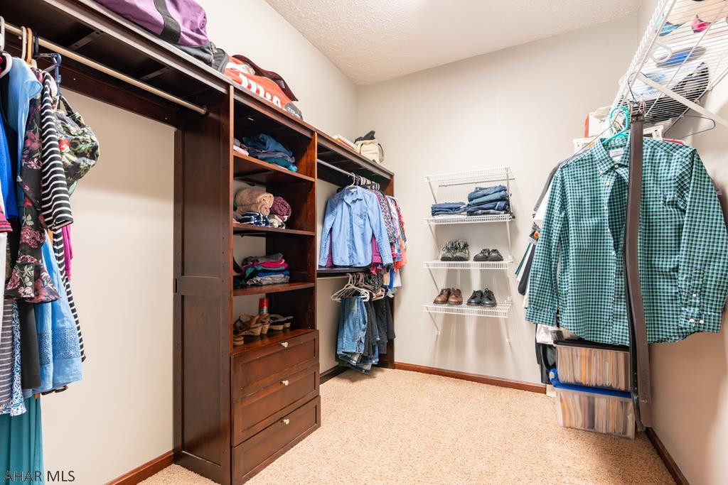 Fox Hollow - Residential