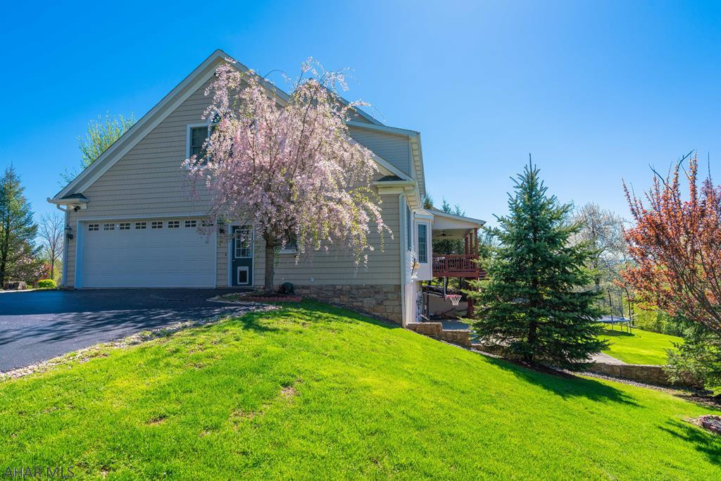 Fox Hollow - Residential