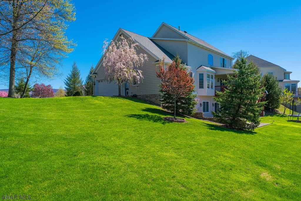 Fox Hollow - Residential