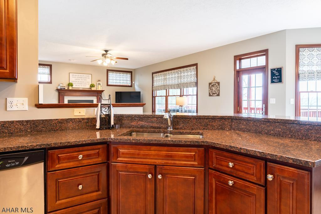 Fox Hollow - Residential