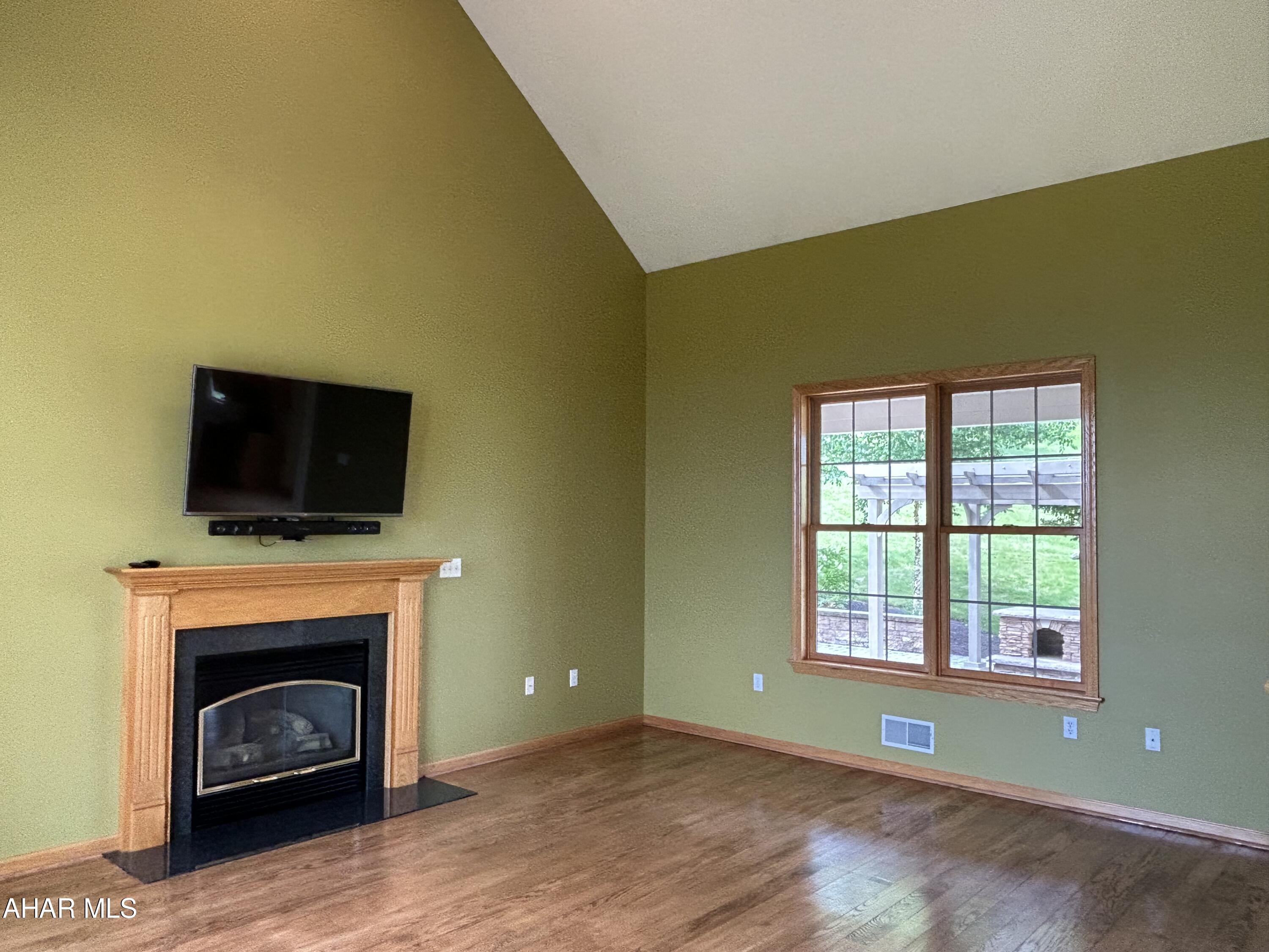 Greystone Estates - Residential Lease