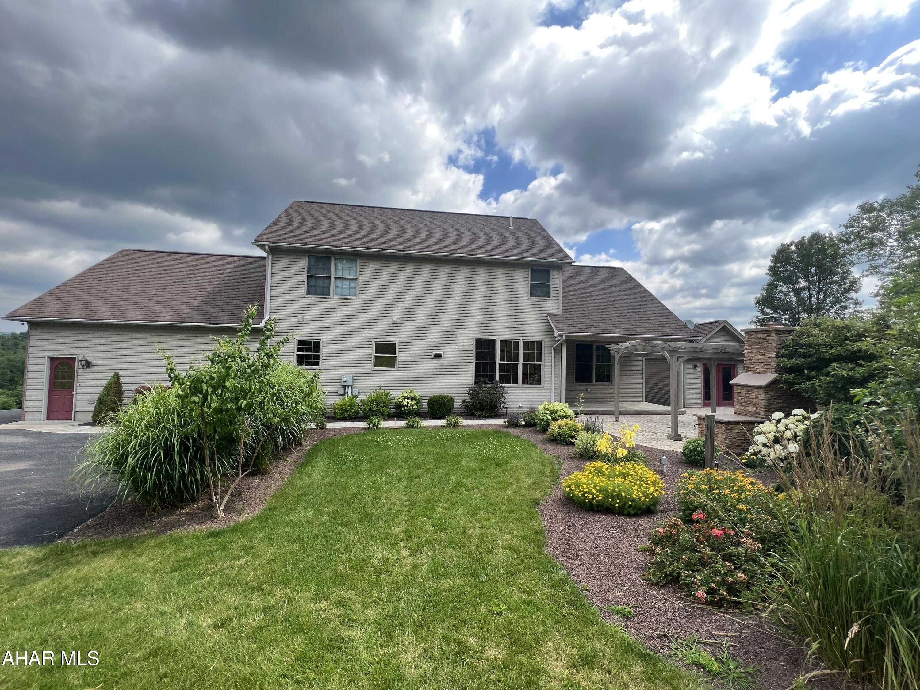 Greystone Estates - Residential Lease