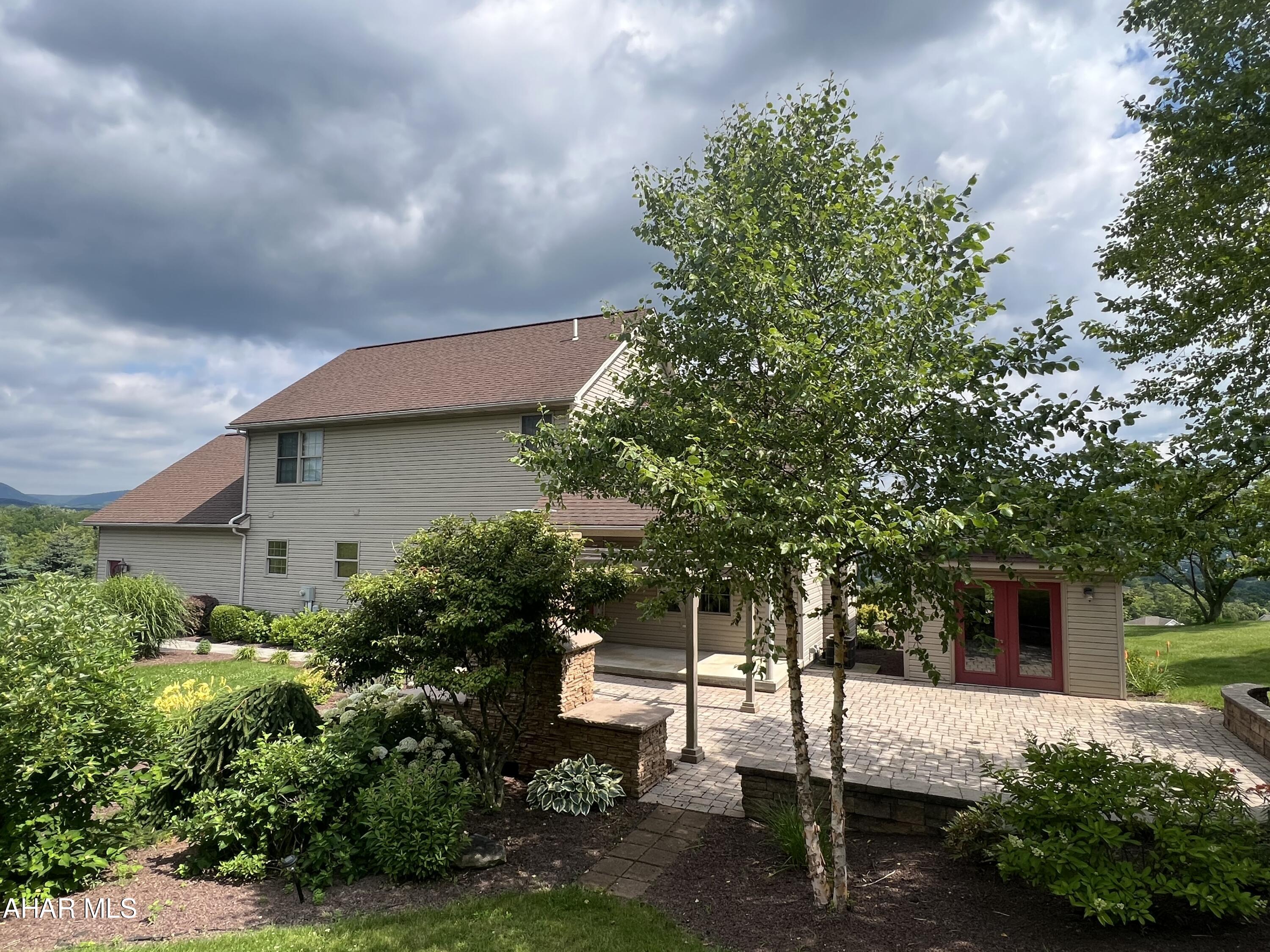 Greystone Estates - Residential Lease