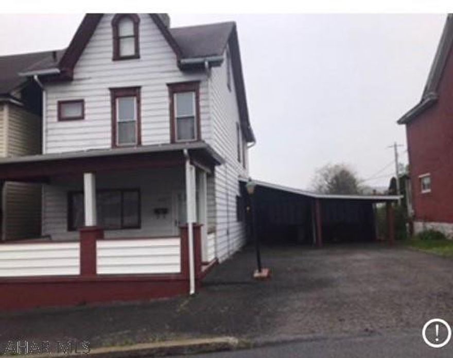 Clean & ready to go!  3 bedroom, 2 story on a double lot with off street parking.  Attached 2 car carport plus large back yard.  All appliances included.  Easy to show!  Please use all Covid precautions!