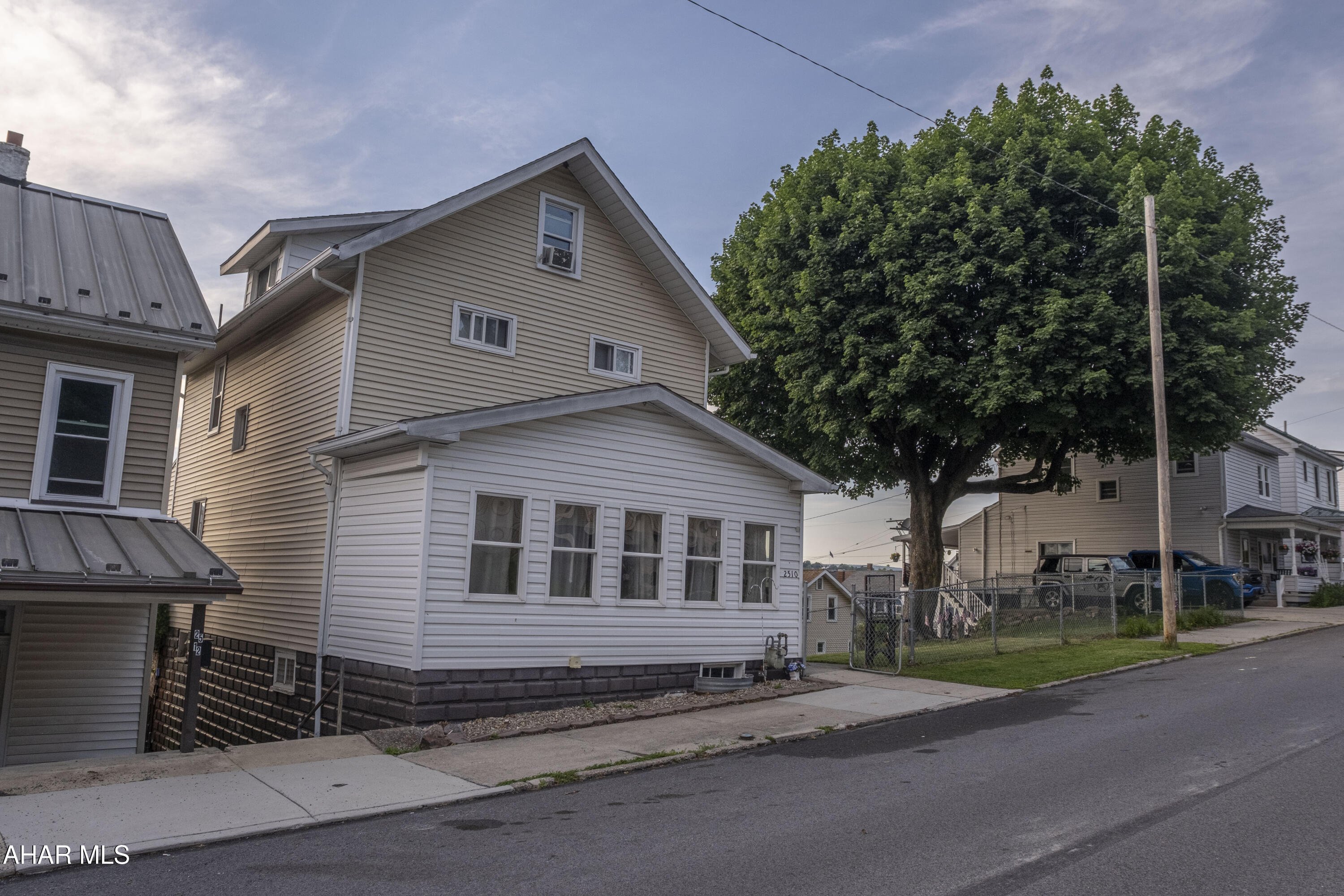 Columbia Park - Residential