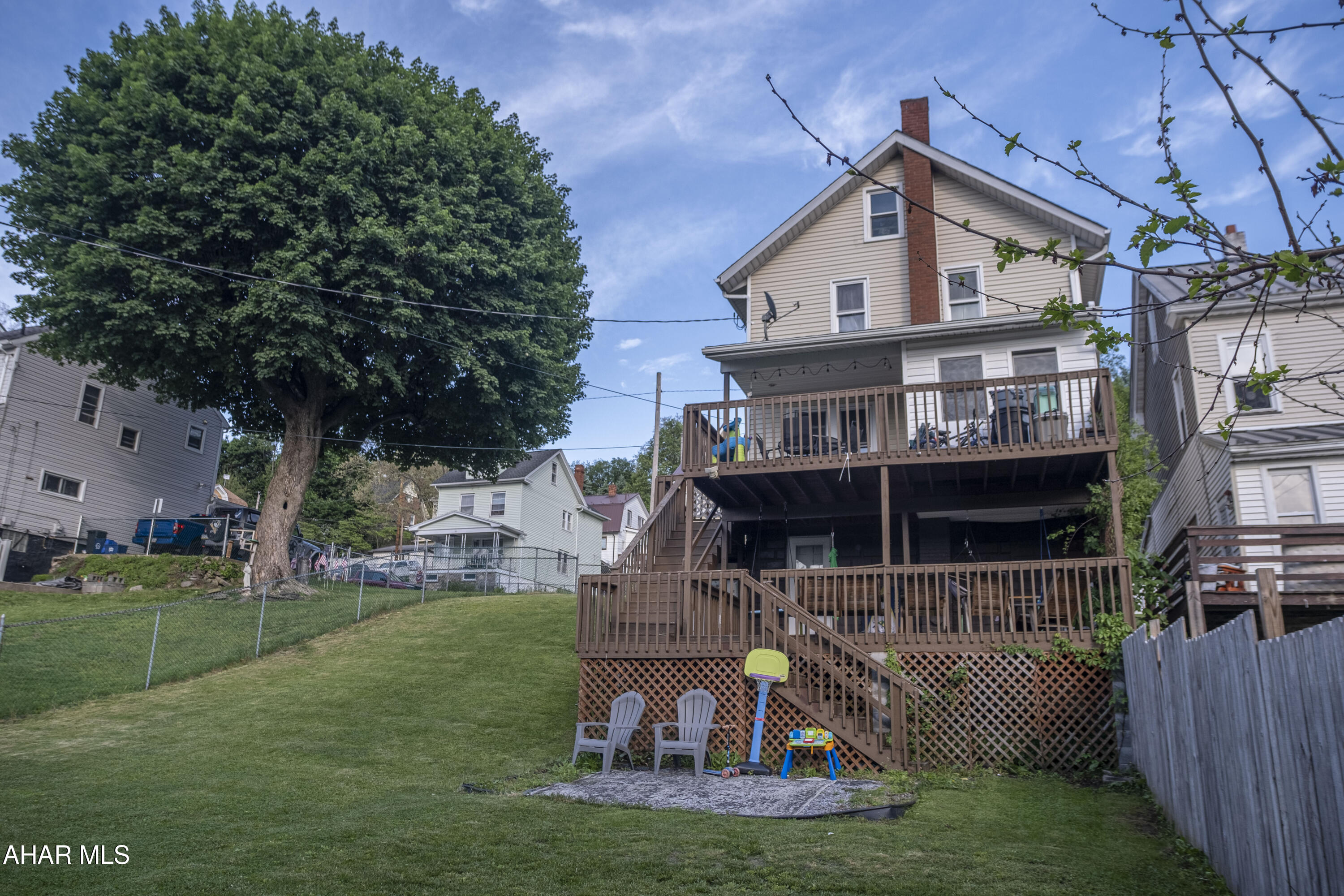 Columbia Park - Residential