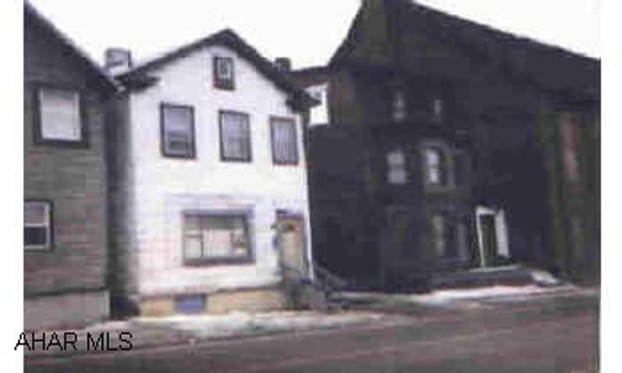 New drywall, new floors, would make nice rental property. New drywall, new floors, would make nice rental property.