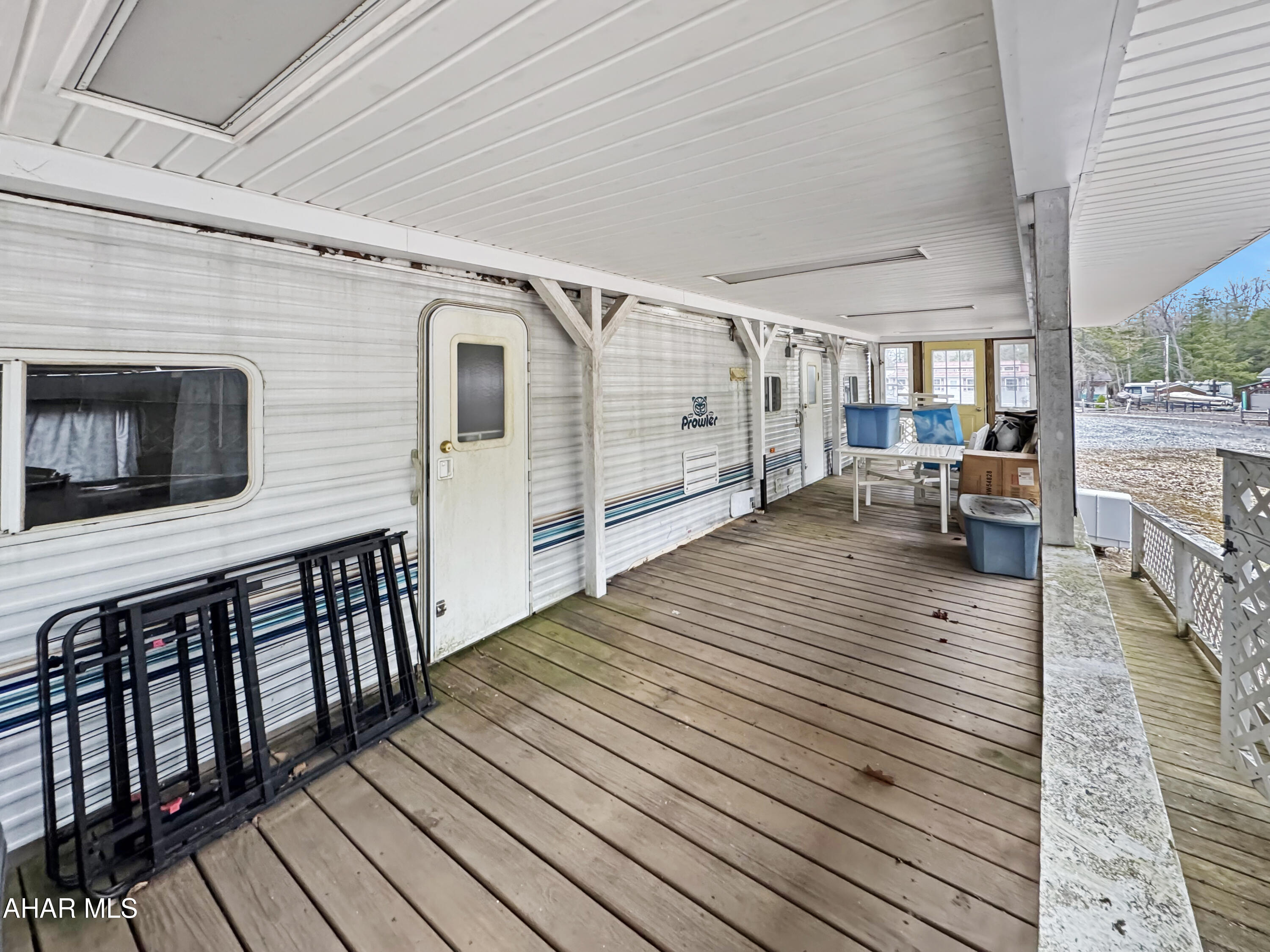 Glendale Yearound - Land