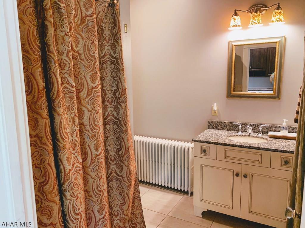 Llyswen - Residential