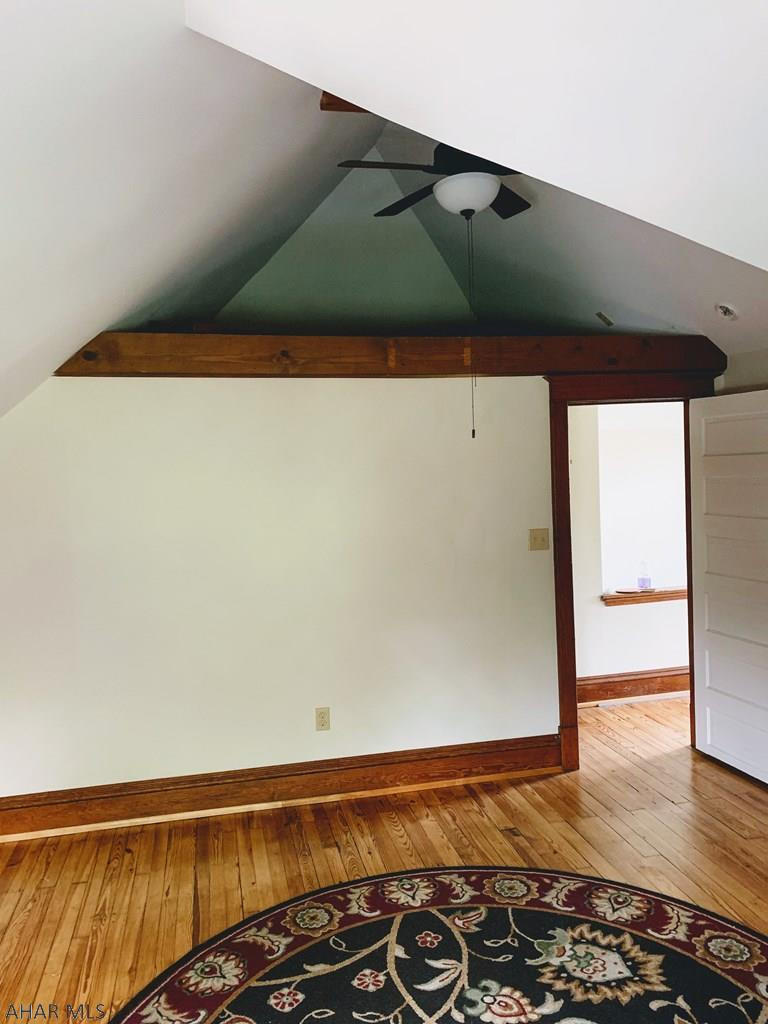 Llyswen - Residential