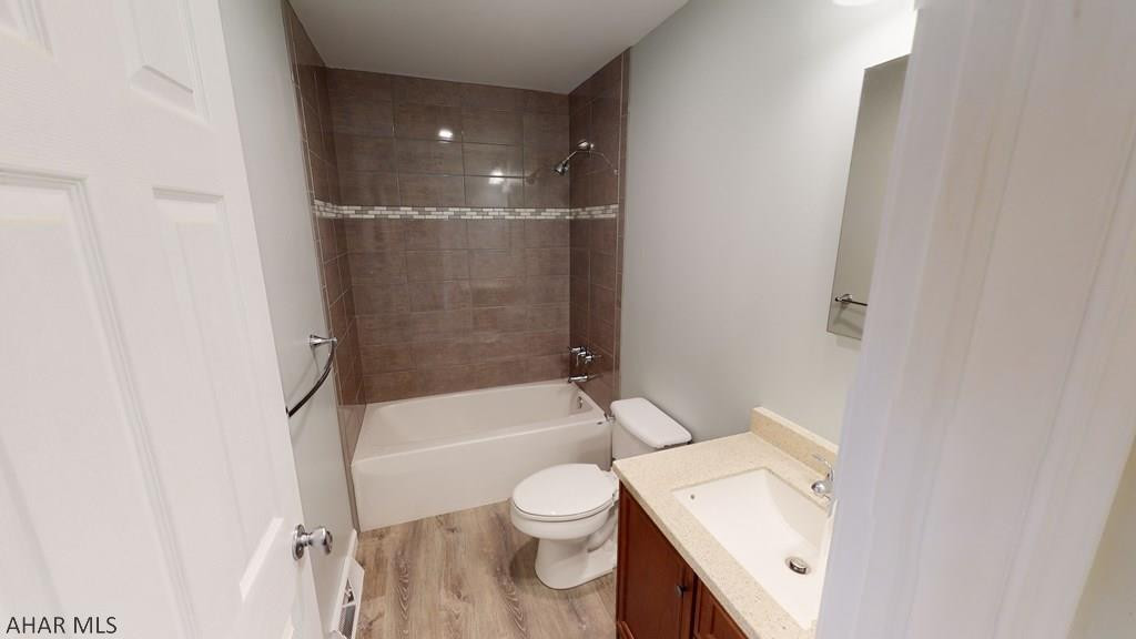 Penn Terrace - Residential