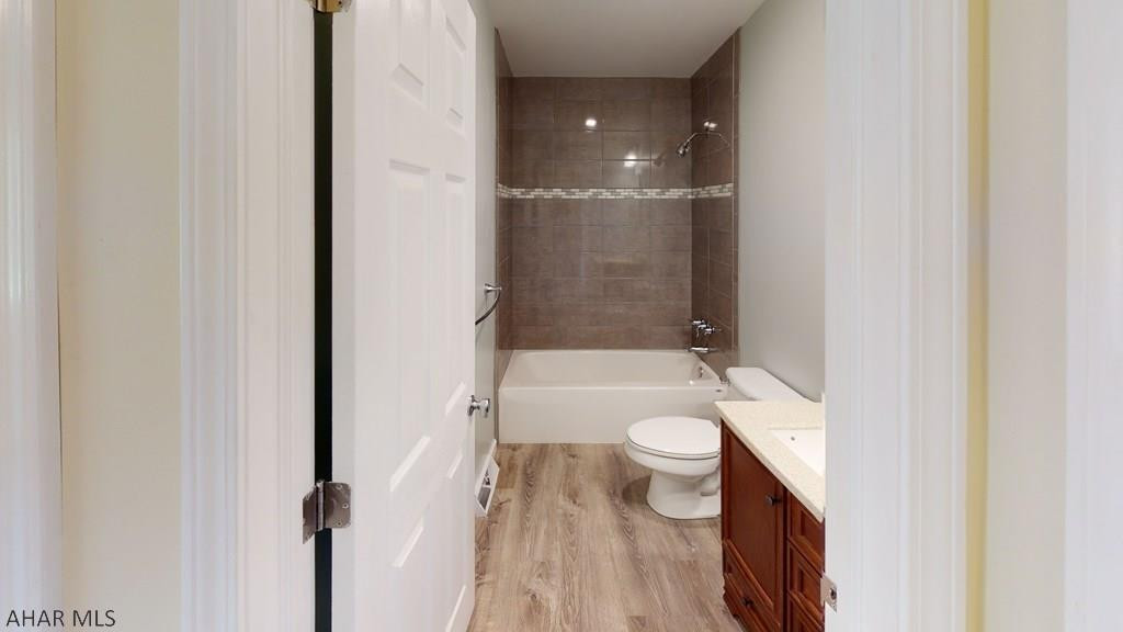 Penn Terrace - Residential