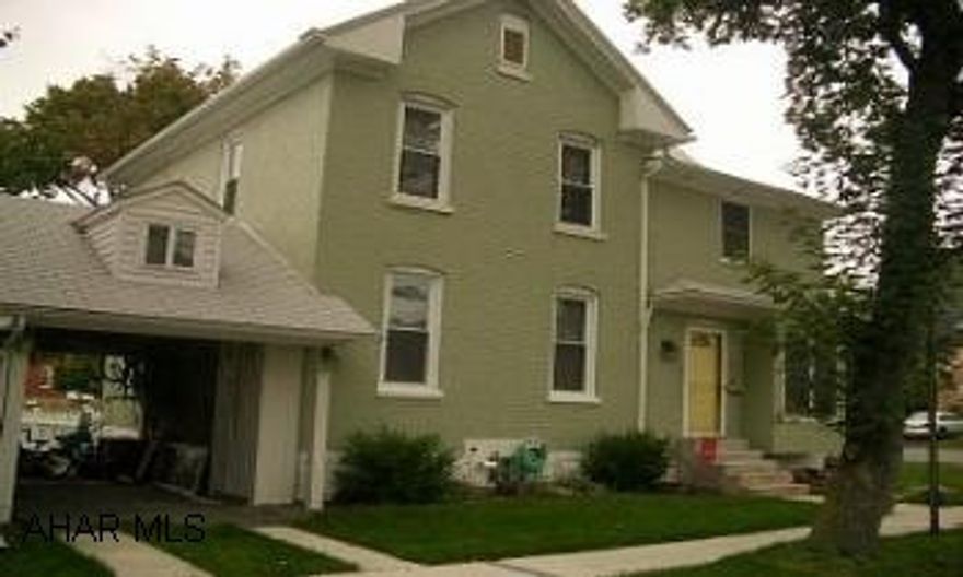 Stately 2-Story Brick, 3 BR, 2 Bath.  All updated Hardwood, Fenced Yard, Nice Corner Lot, Carport. Stately 2-Story Brick, 3 BR, 2 Bath.  All updated Hardwood, Fenced Yard, Nice Corner Lot, Carport.