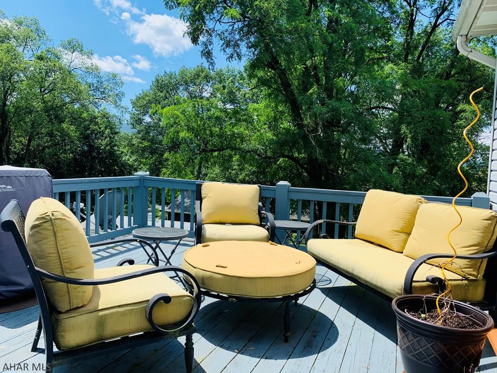 Meadowbrook - Residential