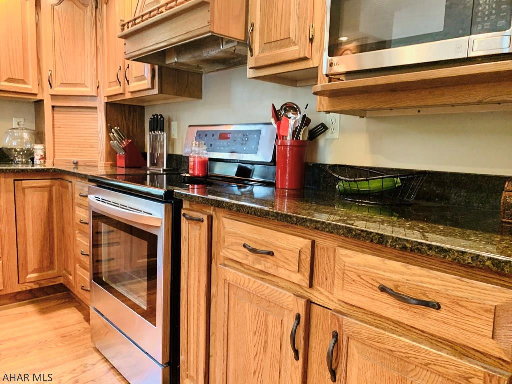 Meadowbrook - Residential