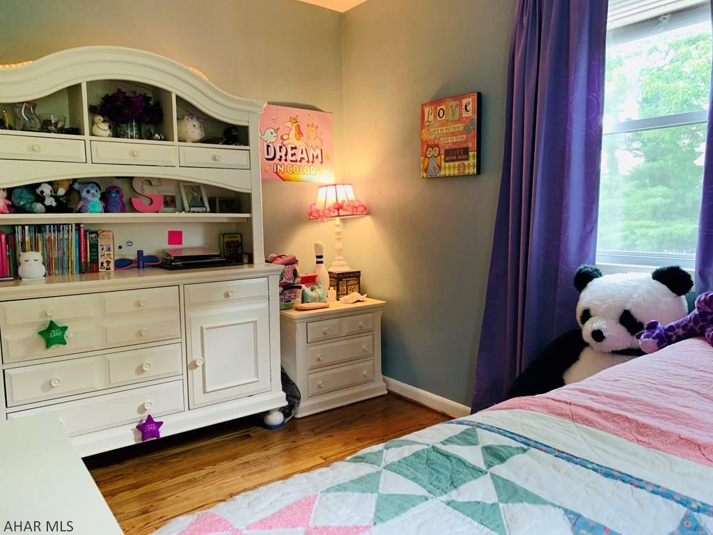 Meadowbrook - Residential