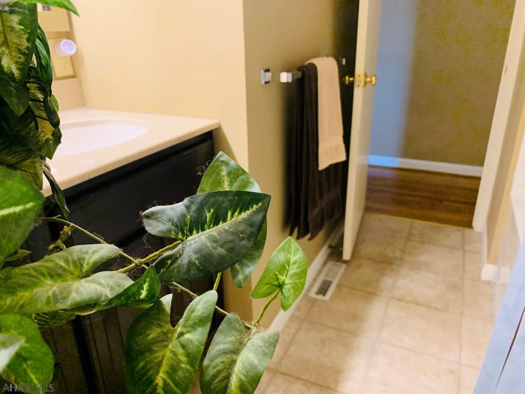 Meadowbrook - Residential