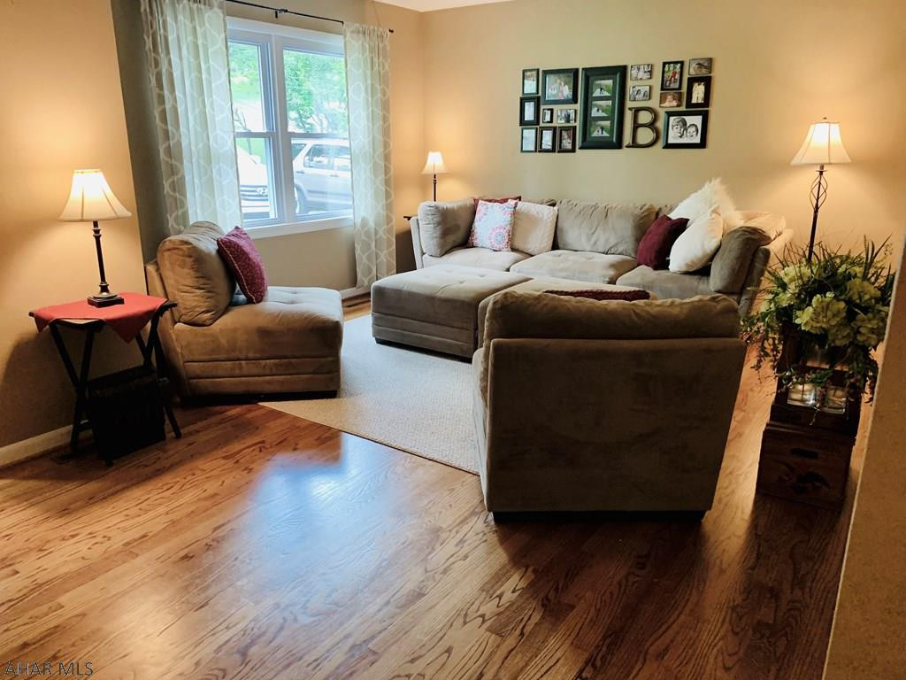 Meadowbrook - Residential