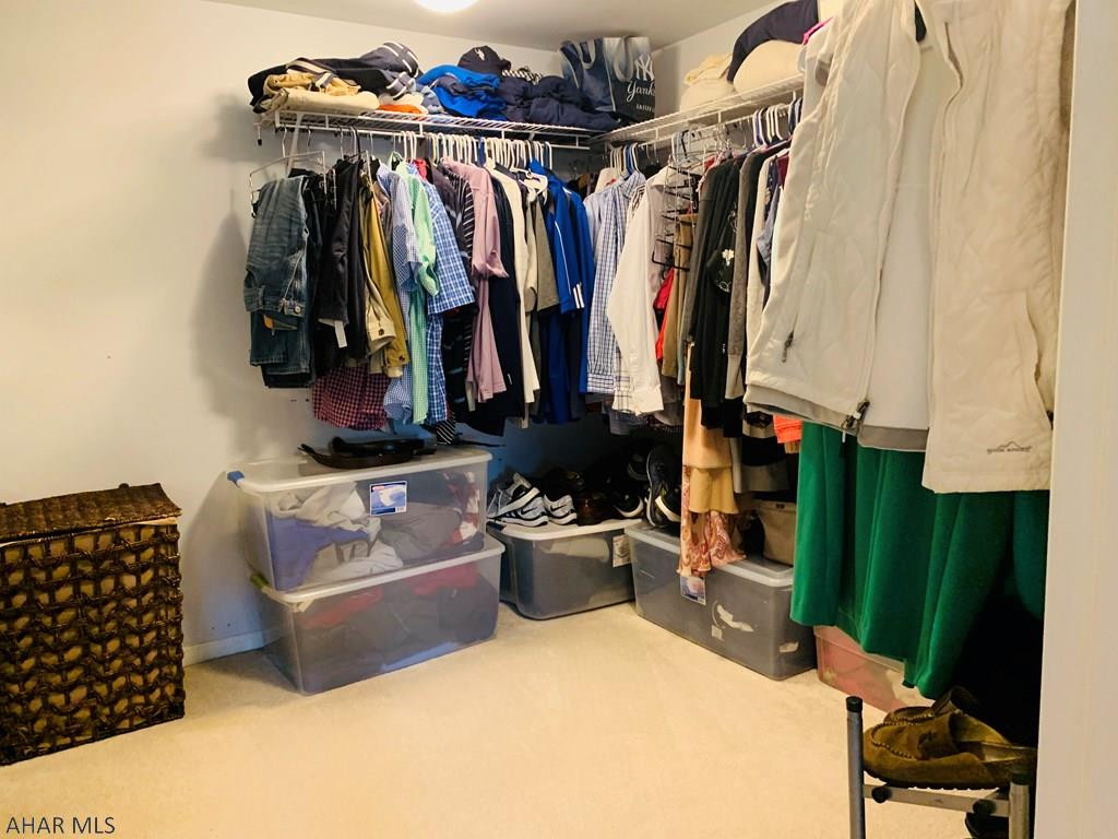 Meadowbrook - Residential