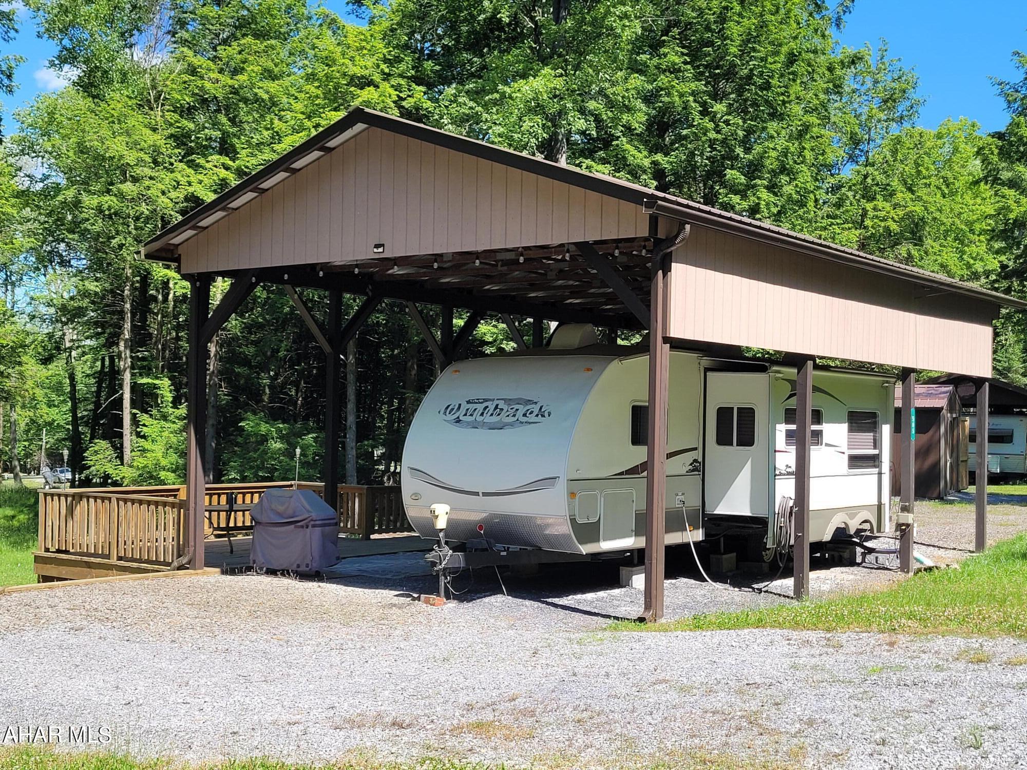 Glendale Yearound - Residential