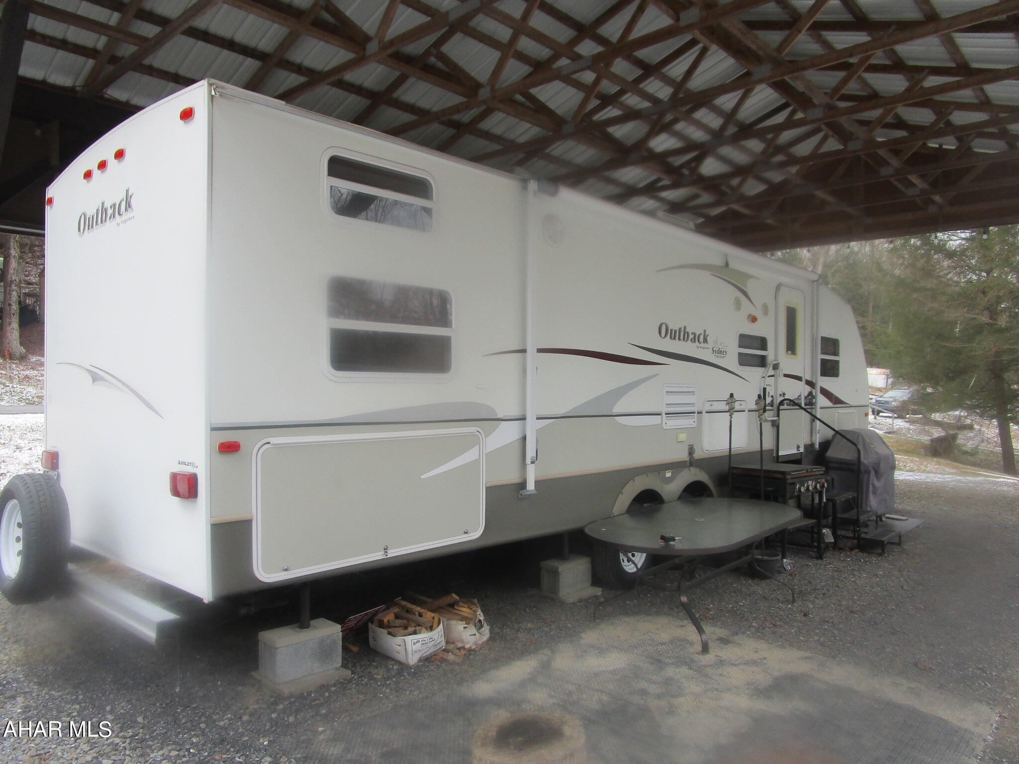 Glendale Yearound - Residential