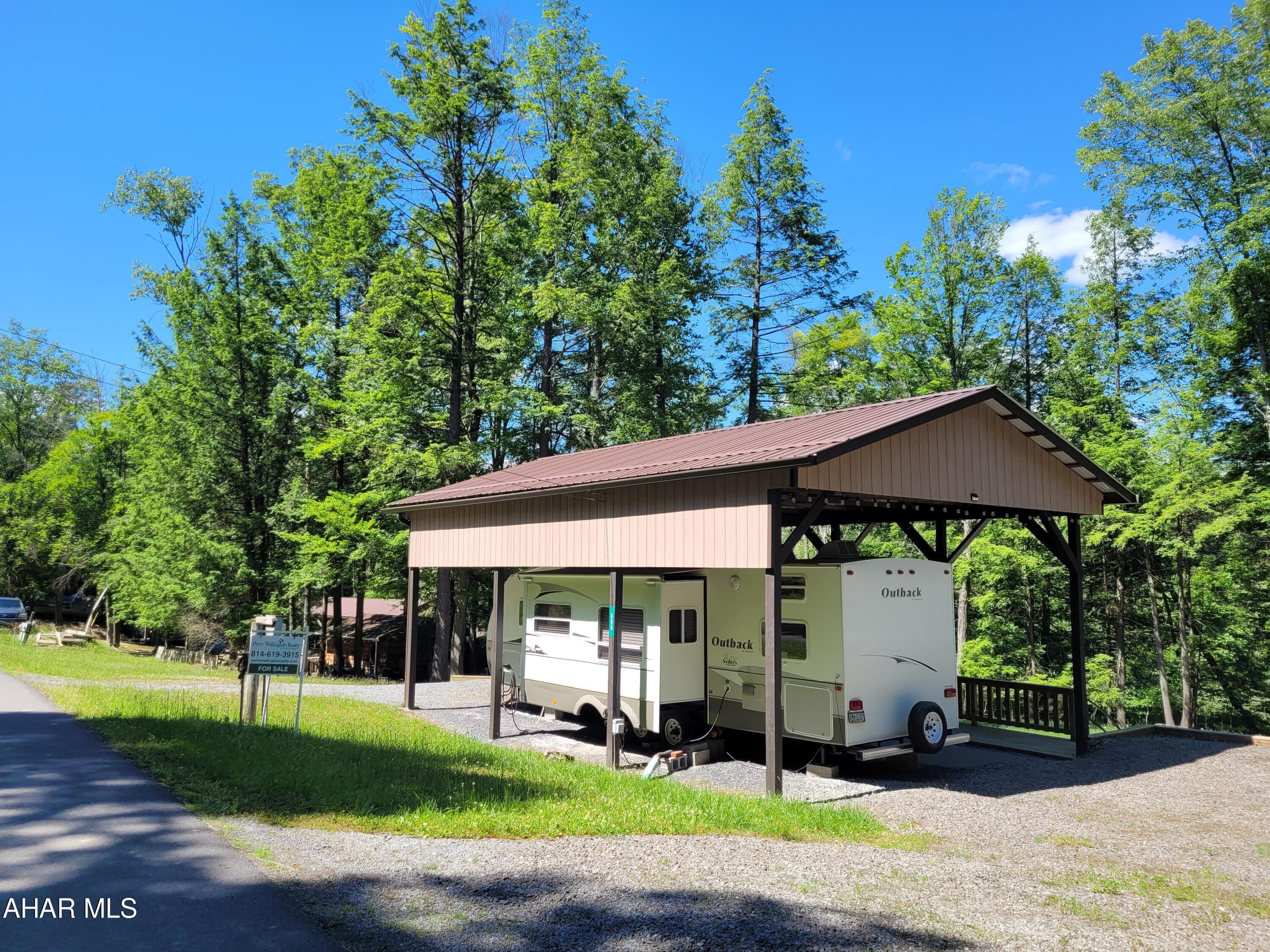 Glendale Yearound - Residential