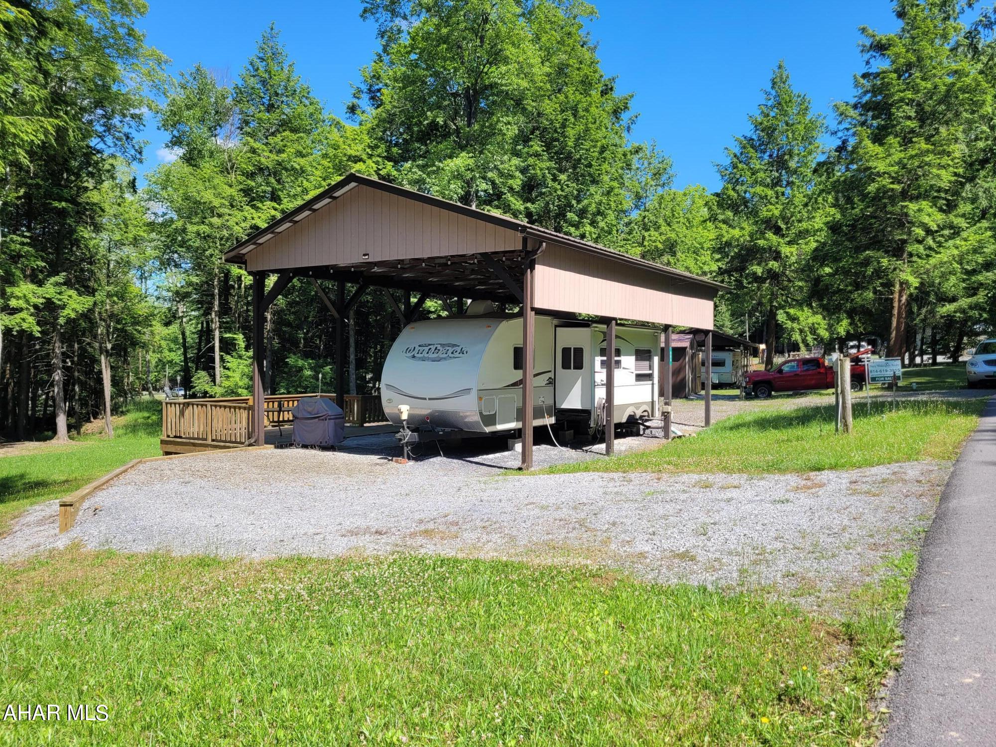 Glendale Yearound - Residential