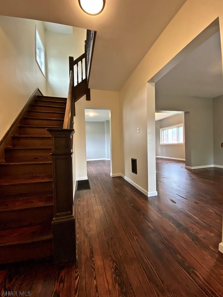 Juniata - Residential