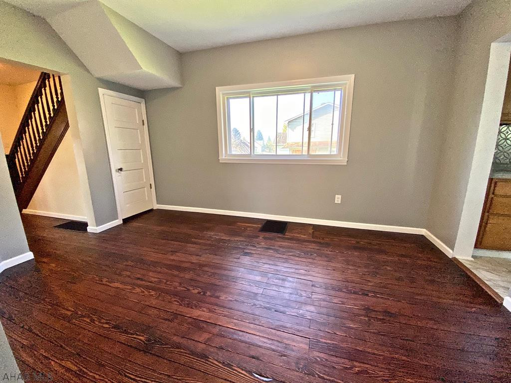 Juniata - Residential