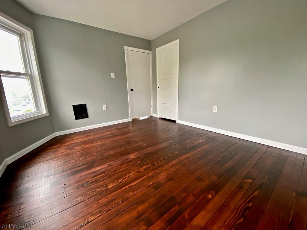 Juniata - Residential