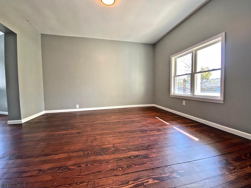 Juniata - Residential