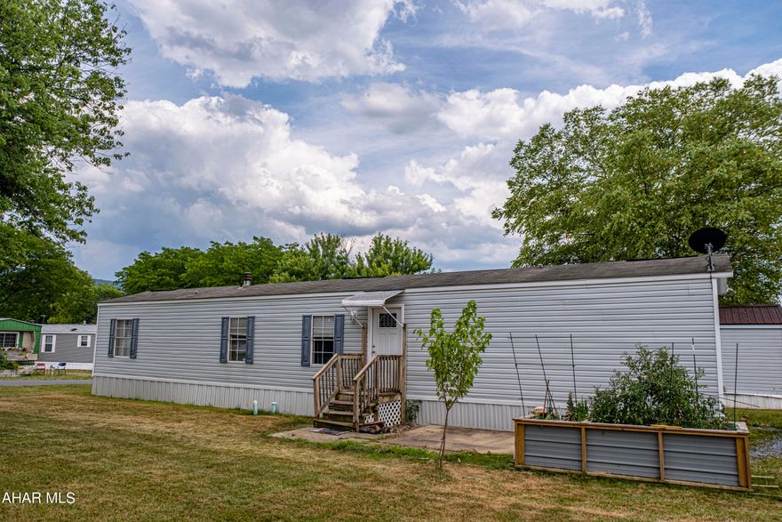 Affordable 3 bedroom, 2 bath mobile home in the Greendown Acres Manufactured Home Community. New laminate flooring. Lot rent of $626 includes trash, cable, internet, water & sewer. 2007 Fleetwood with title in hand. Affordable housing when you factor in today's cost of Cable TV and Internet - which is already included in the lot rent. Low taxes.