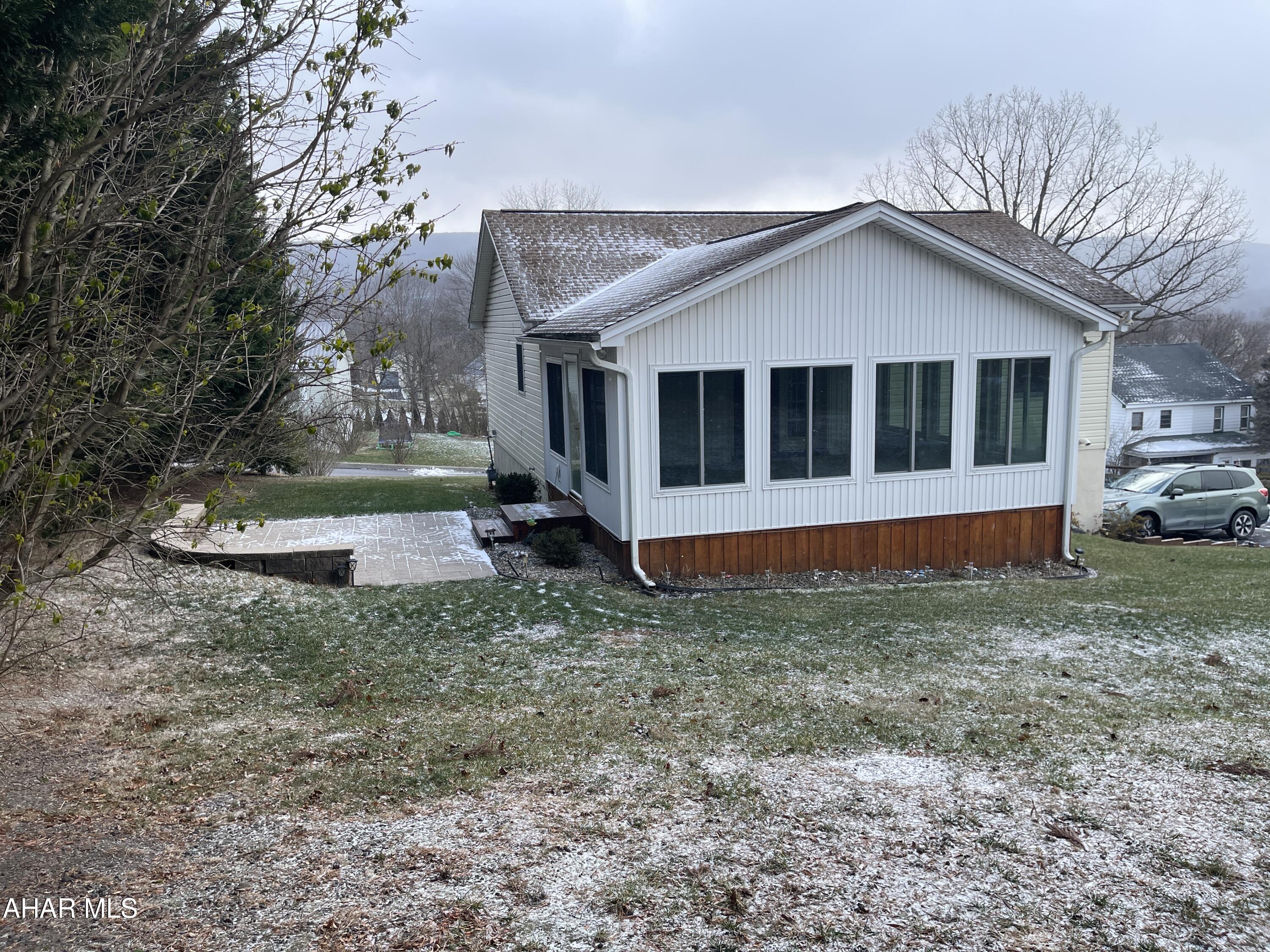 Juniata - Residential