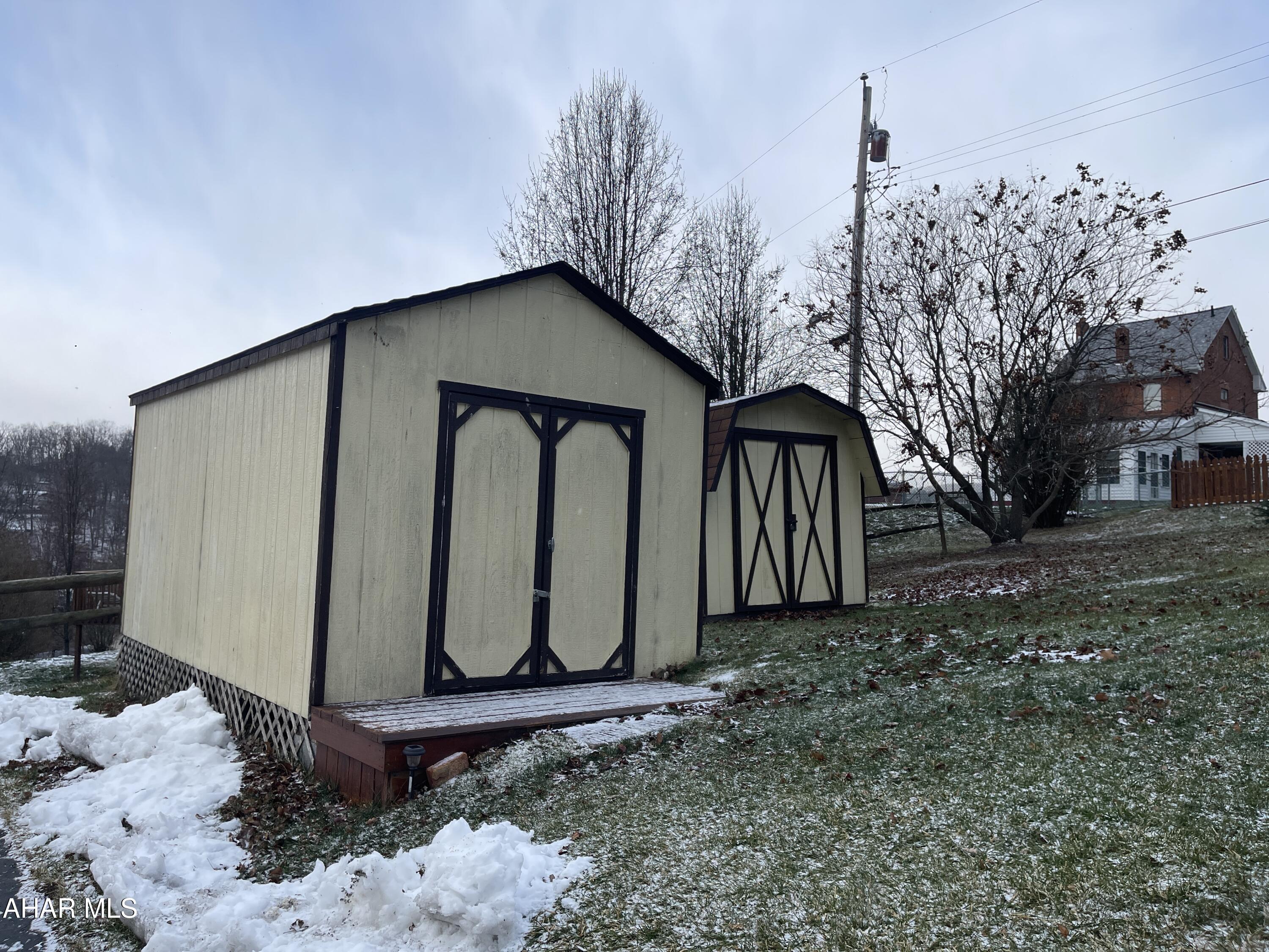 Juniata - Residential