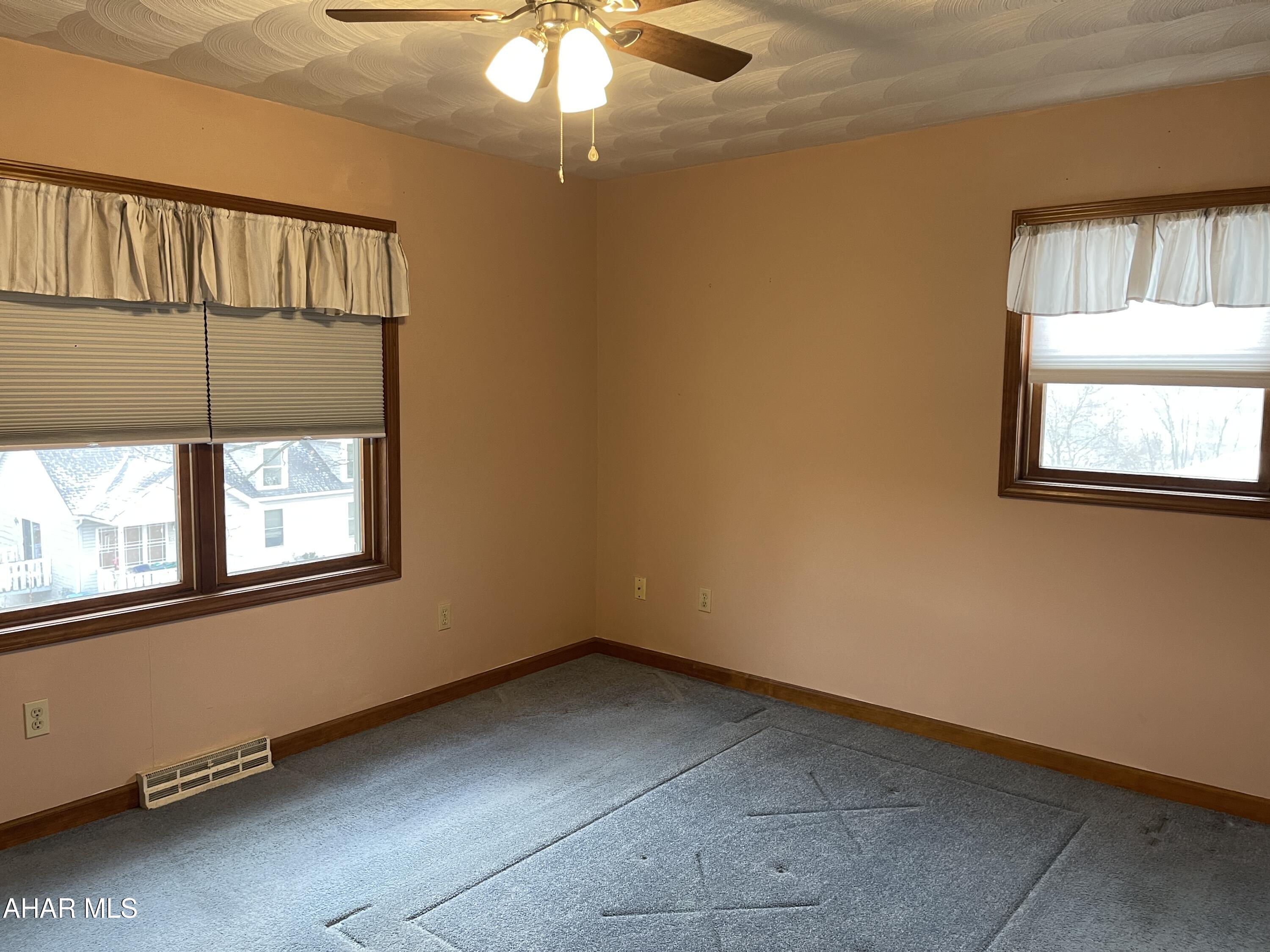 Juniata - Residential