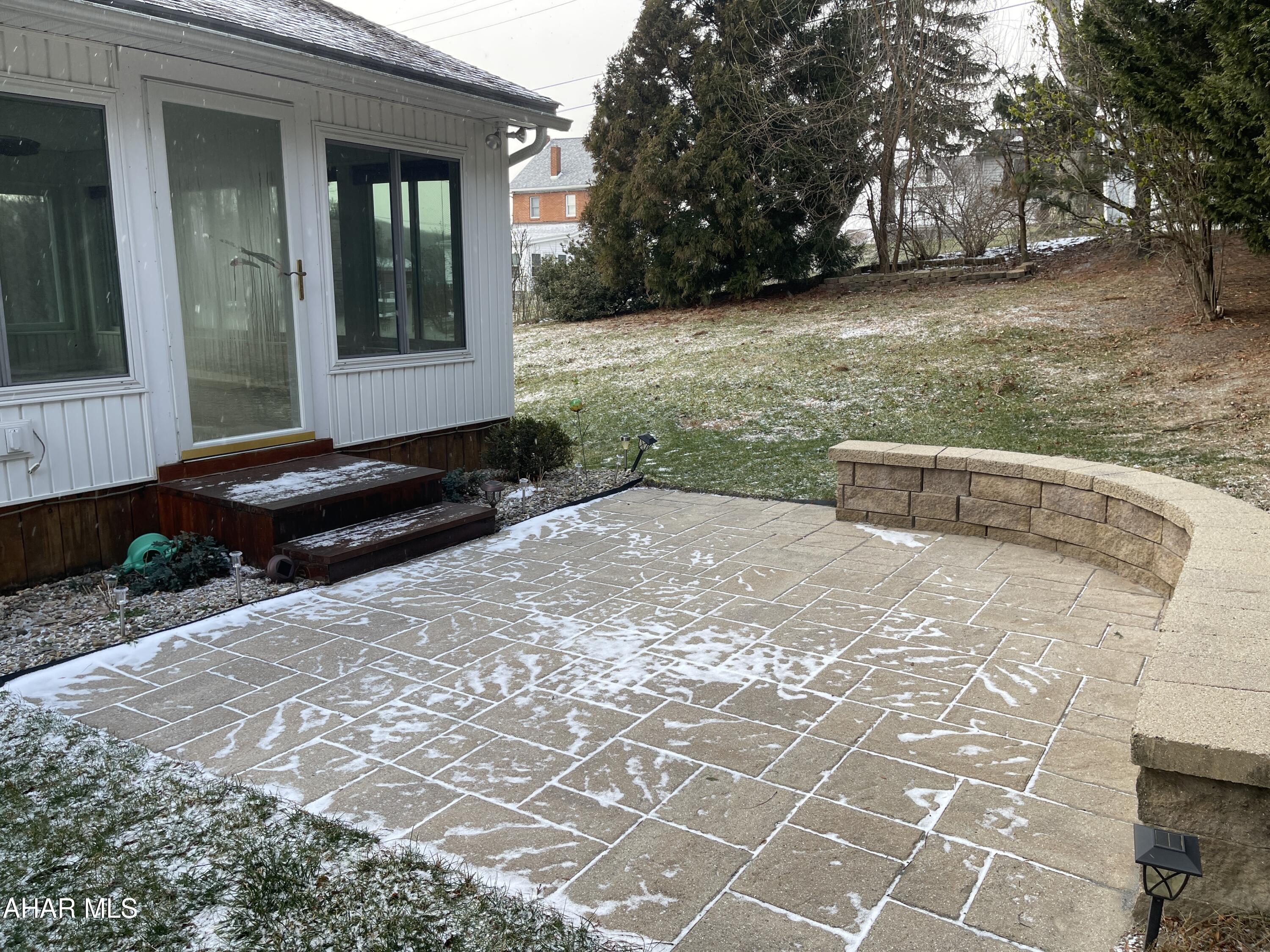 Juniata - Residential