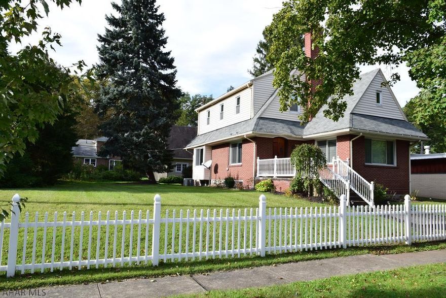 Mansion Park gem with tons of character on a large lot. With the original arched front door, the stone fireplace, hardwood floors, sconces, window seats and telephone nook, this three bedroom home is a one of a kind. You get the best of both with hot water heat and central air conditioning. There is a full finished basement with a 3/4 bath and large laundry. The detached two car garage has a full loft that could make a great office or studio. Call the listing agent today for your private tour.