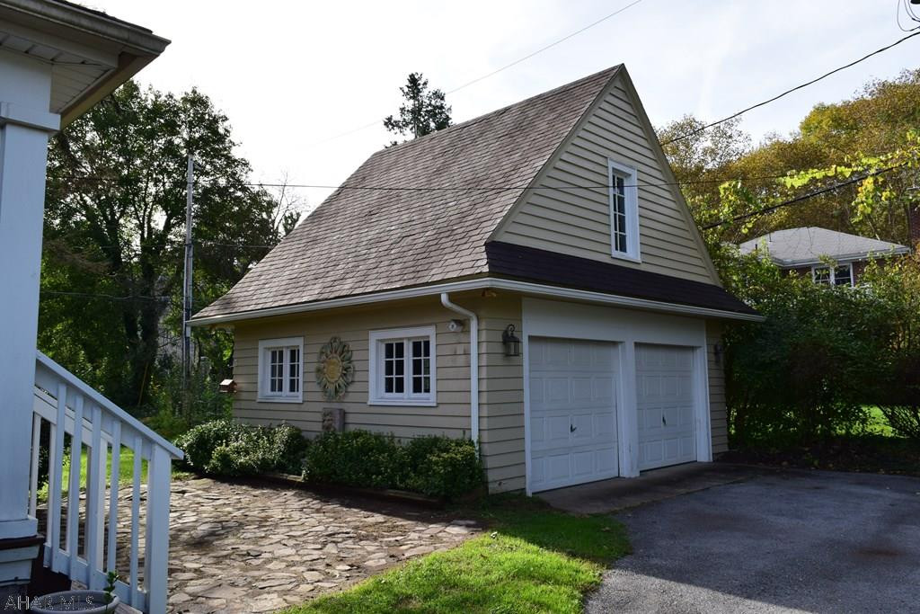 Mansion Park - Residential