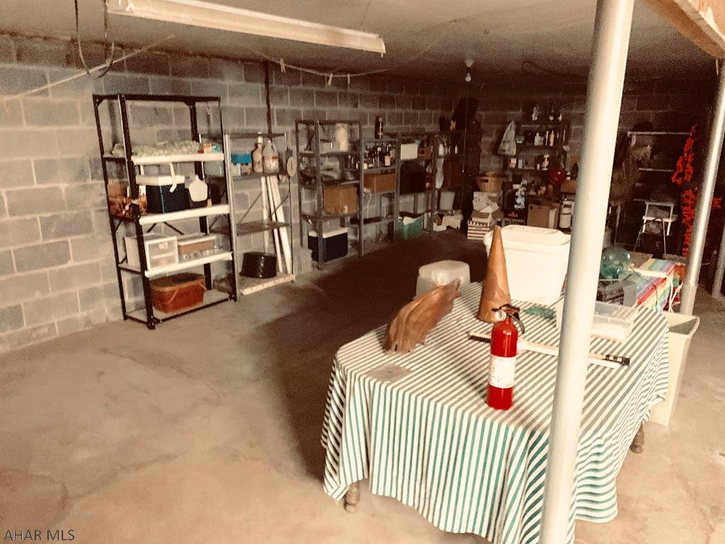 Unknown - Residential